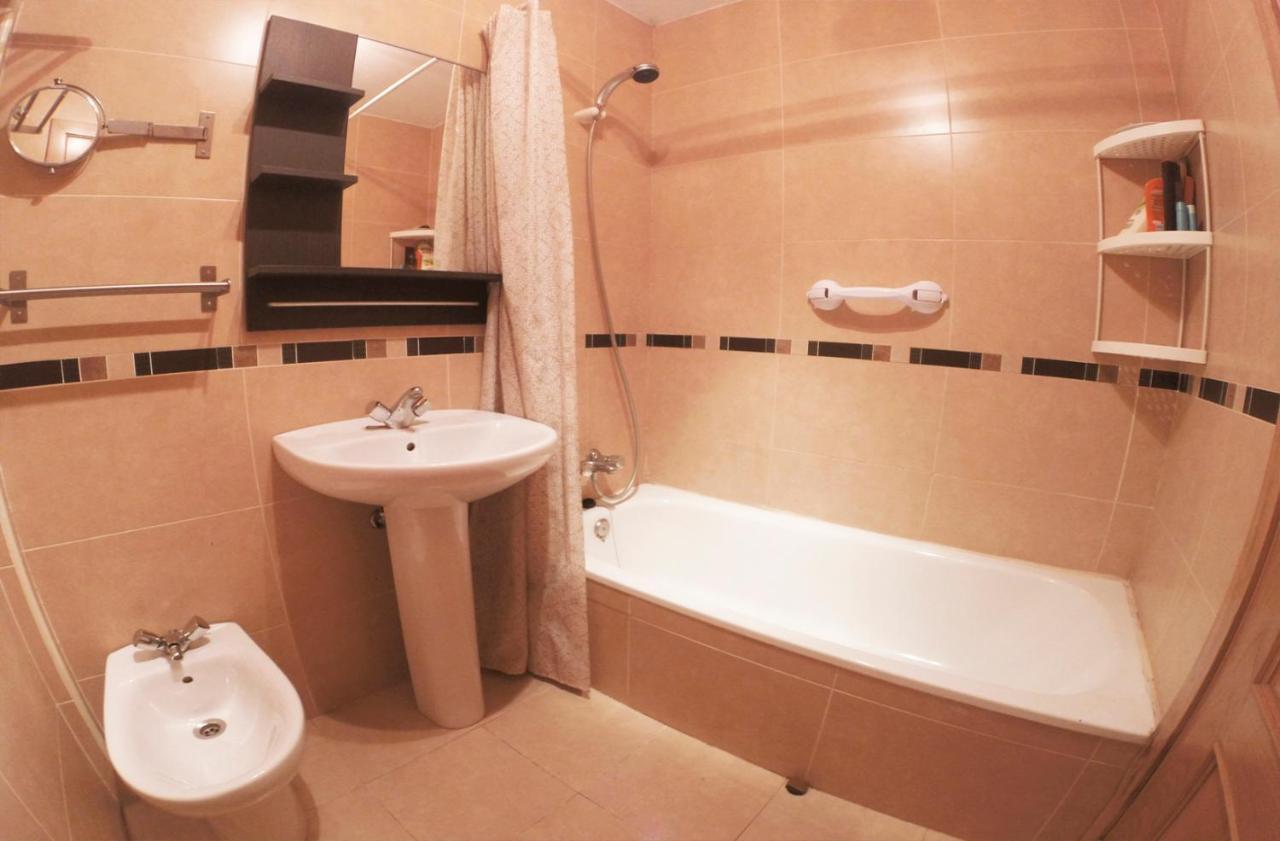 Apartamento Ventura - Cerca Del Centro De La Ciudad Малага Екстериор снимка