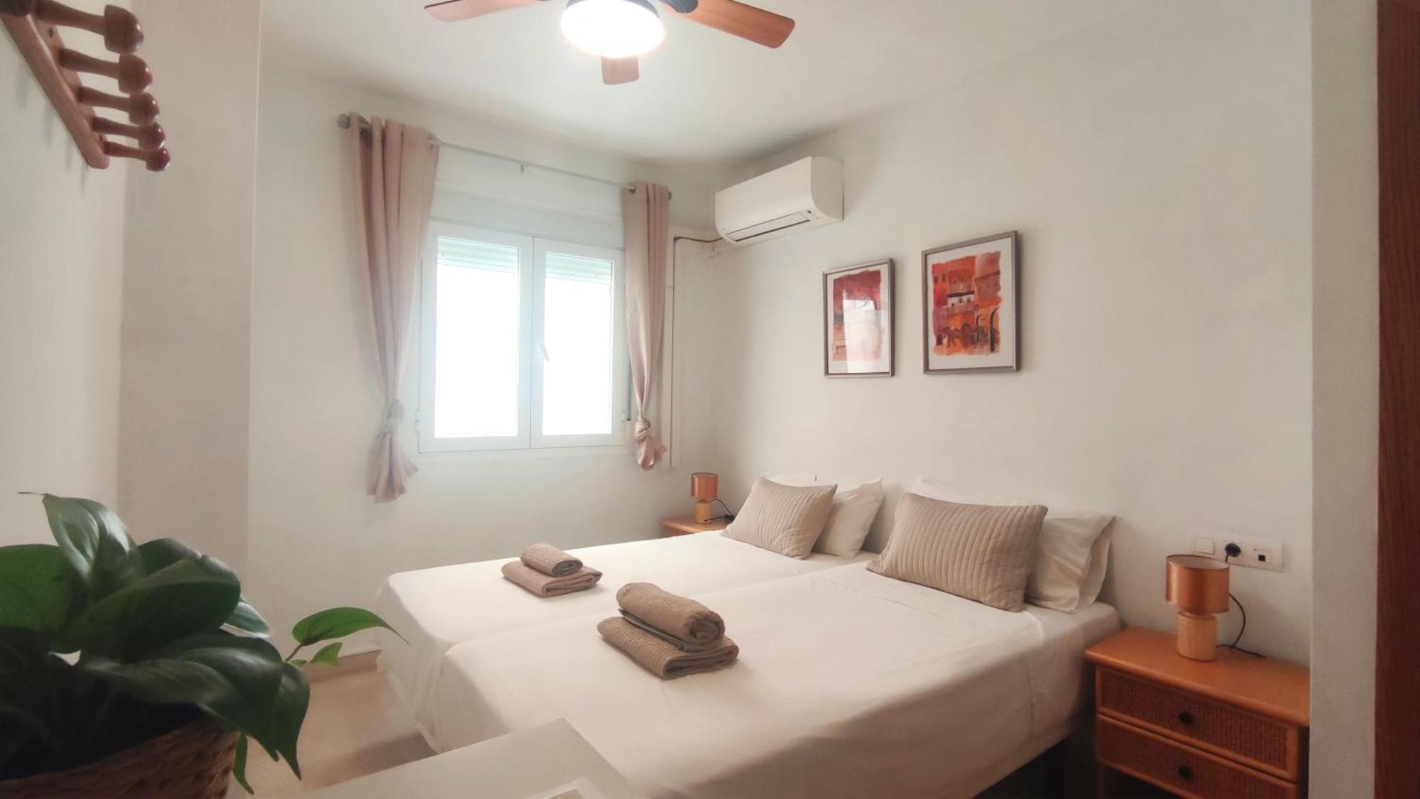 Apartamento Ventura - Cerca Del Centro De La Ciudad Малага Екстериор снимка